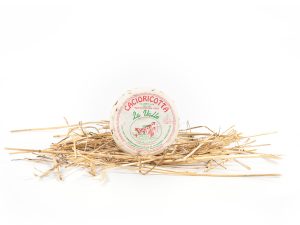 Cacioricotta Pugliese con Peperoncino – Caseificio La Valle